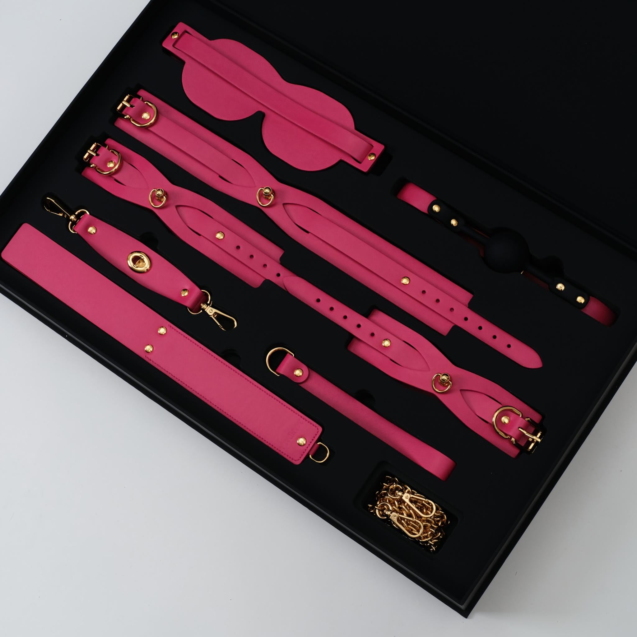 Yan - Leather Ritual Set