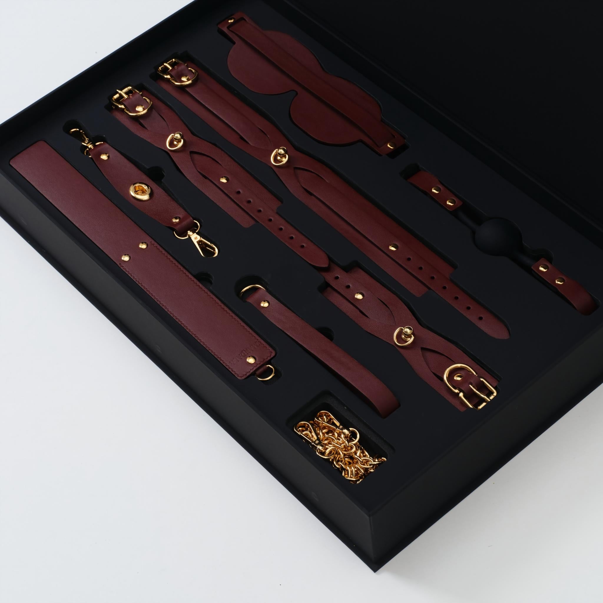 Yan - Leather Ritual Set